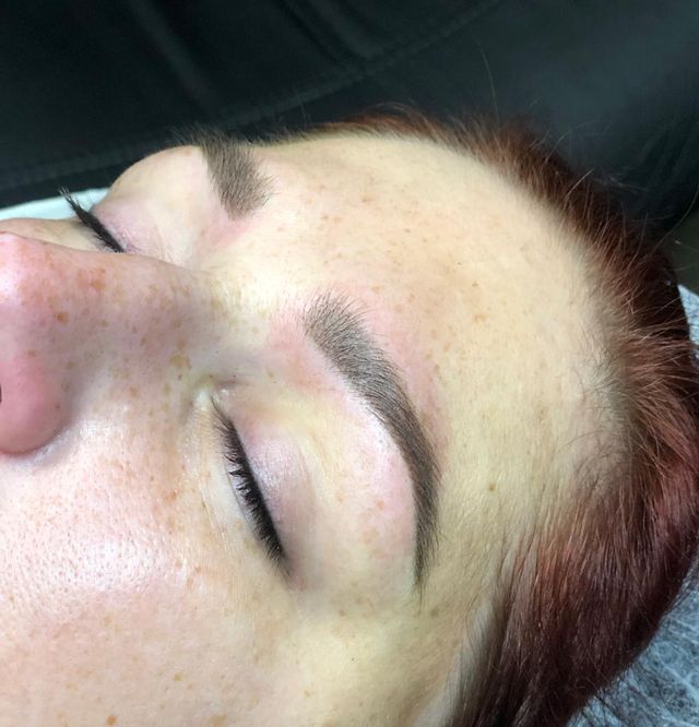 Powder brows vlak na de behandeling